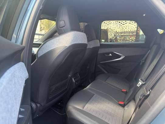 Peugeot 3008 quasi  neuf image 4