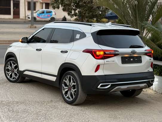 Kia SELTOS image 14