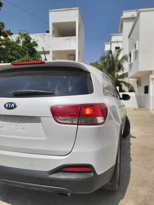 Kia sorento 2017 image 5
