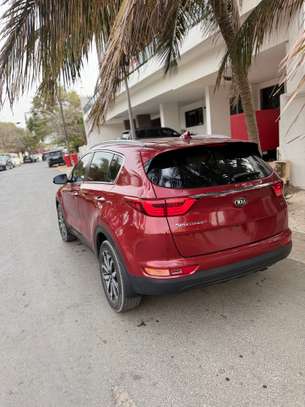 Kia Sportage image 3