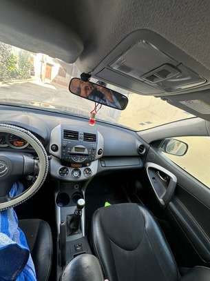 Toyota Rav 4 a louer image 10