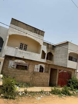 Villa R+1 Situé à Zack Mbao en Face Rond-point Zack Mbao image 7