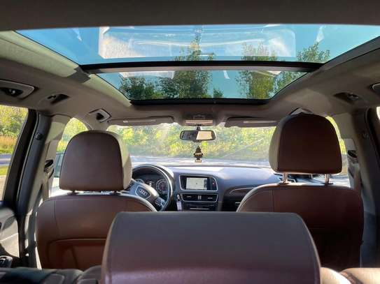 Audi Q5 2015 image 11