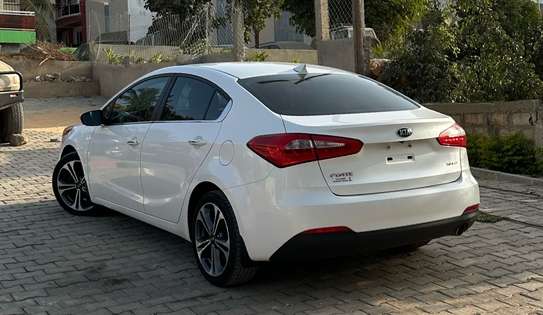 KIA FORTÉ 5X image 10