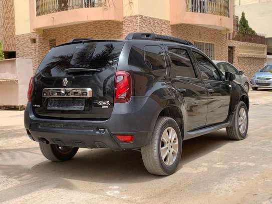 Renault duster 2018 4x4 image 3