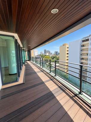 F5 DE 300 M² VUE MER – HABITATION OU BUREAUX – PLATEAU image 2
