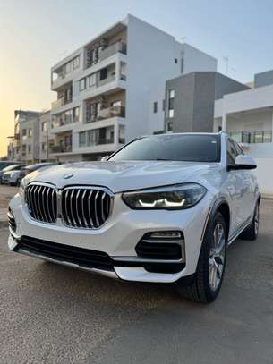 Bmw x5 2019 image 2