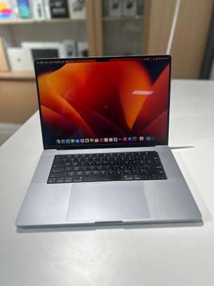 MacBook Pro 2023 16 Pouces - M2 Pro | 16GB RAM | 512 image 1