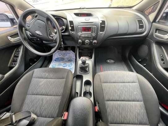 Kia forte image 7