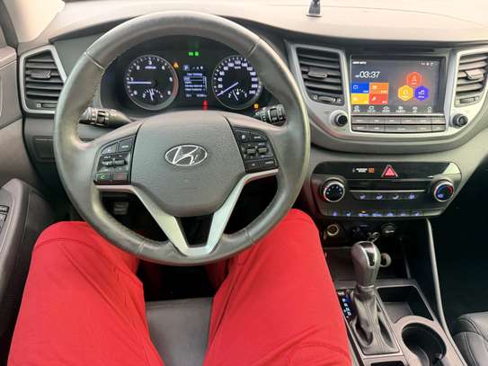 HYUNDAI TUCSON 2017 image 14