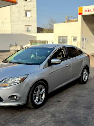 Ford Focus SE image 5