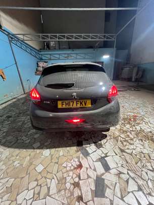 PEUGEOT 208 2017 DIESEL image 7