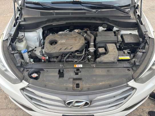 HYUNDAI SANTAFÉ 2017 image 14
