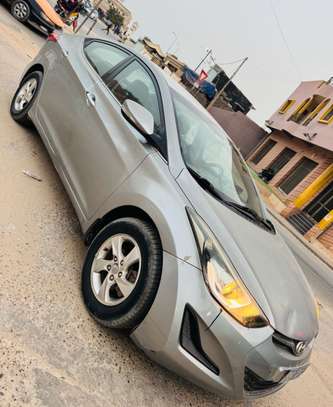 Hyundai Elantra 2015 image 2