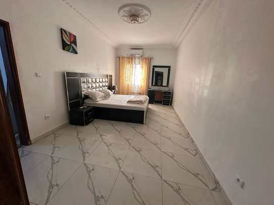 Trois chambres à louer avec les meubles image 9