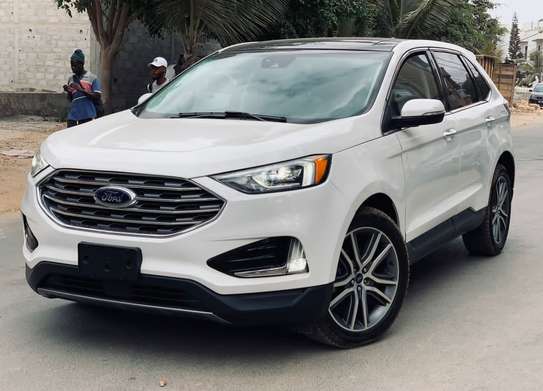 FORD EDGE TITANIUM 2019 image 3