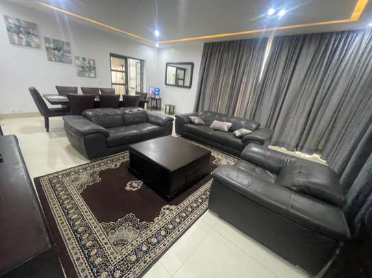 Appartement Meublé à Louer à Fann Résidence image 1