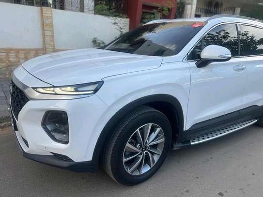 hyundai santa fe 2019 image 1