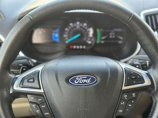 Ford edge titanium 2018 image 12