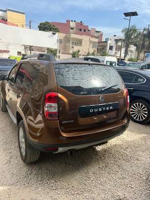 RENAULT DUSTER 2017 image 2