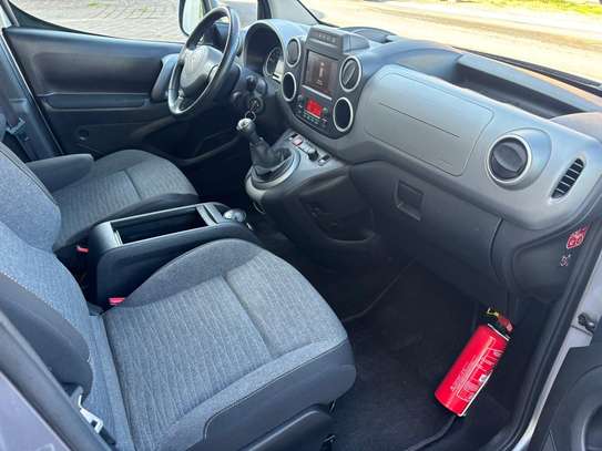 Citroen berlingo 2017 essence manuelle image 2