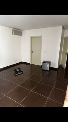 Appartement Pied dans l’eau corniche ouest  Dakar WATERFRONT image 6
