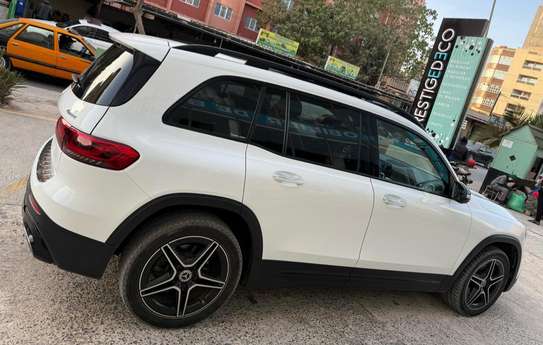 Mercedes GLB 250 2021 image 14