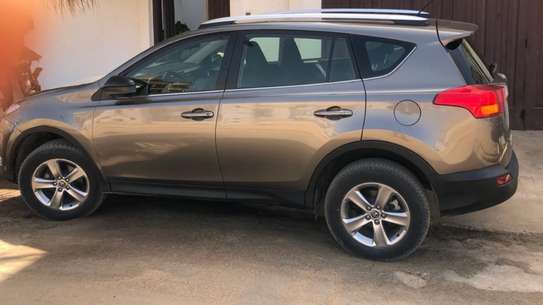 Toyota Rav 4 image 6