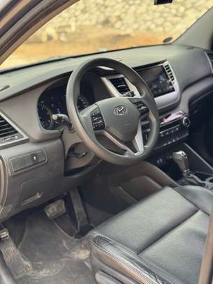 HYUNDAI TUCSON EVGT 2017 image 11
