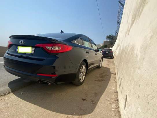 HYUNDAI SONATA AUTOMATIQUE ESSENCE image 5