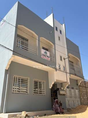 2 appartements à louer à grand Mbao image 6