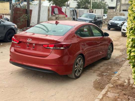 Hyundai elantra 2017 image 8