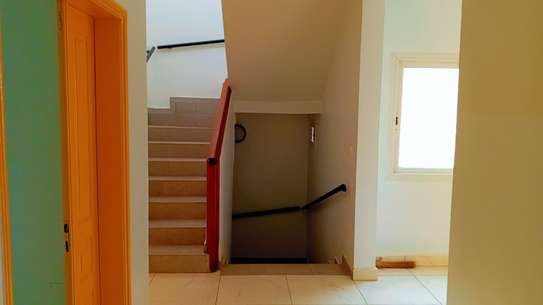 VILLA R+1 EN LOCATION SACRÉ CŒUR 3 image 8