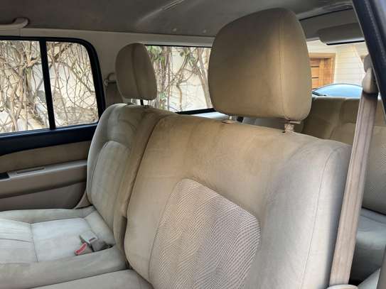 Ford Everest image 4