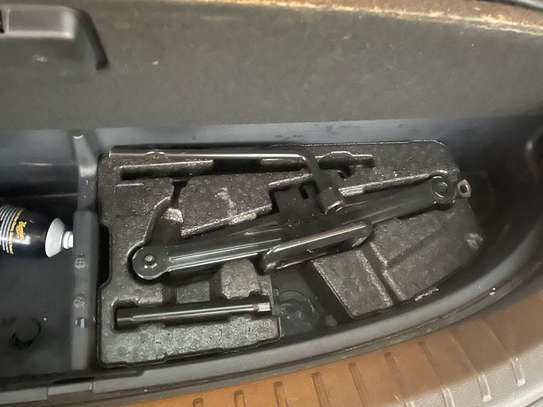 Hyundai Santa Fe 2017 image 5