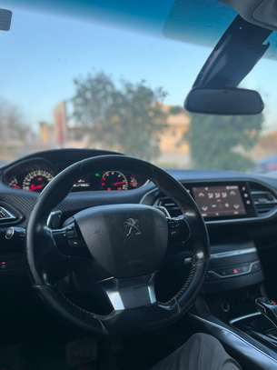 LOCATION PEUGEOT 308 DE 2018 image 10