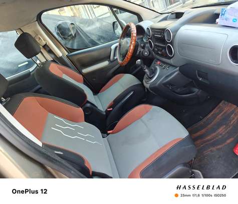 Peugeot Partner 5 place image 5