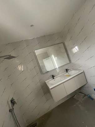 APPARTEMENT DE LUXE F4 au  Point E (DAKAR) image 6