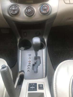 Toyota rav4 2012 image 9