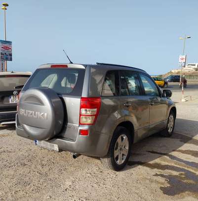 Suzuki Grand Vitara 4x4 Gris Métallisé Manuelle image 4