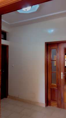 Appartement au rez de chaussée à Keur Gorgui image 4