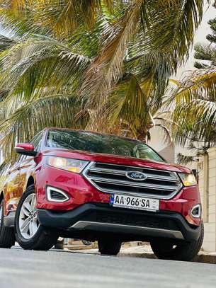 Ford Edge à louer image 3