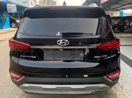 Hyundai Santa Fe 4WD diesel full options image 14