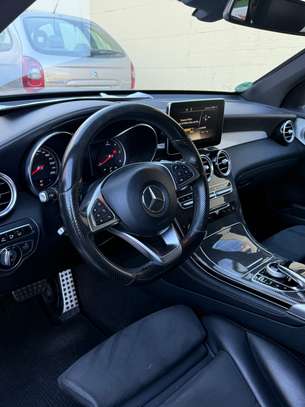 Mercedes-Benz GLC 250 d AMG Line image 8