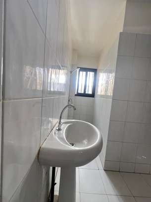 Appartement F4 à louer à Amitié 03 image 6