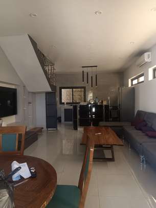 Villa R+1 de 200 m² à vendre à SOMONE KANDA image 15