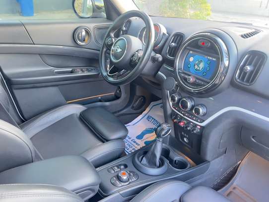 Mini Cooper Countrymane S ALL4 image 11