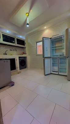 Somptueux Villa F5 avec piscine à louer au virage image 13