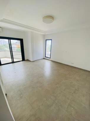 BEL APPARTEMENT F4 AU POINT E image 1