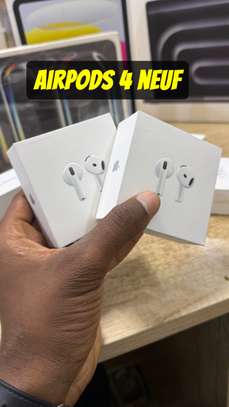 Macbook Pro M5 1To Ram16 - Ipad Pro M5 - Ipad 11e Cellulaire image 4